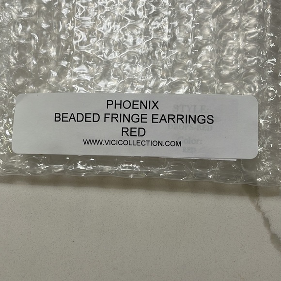 Red bead fringe earrings BNWT - Picture 3 of 3